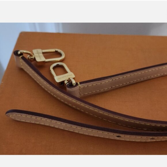 Louis Vuitton Rivoli NV PM Monogram Purse Bag With Tan Accents Authentic - Picture 13 of 16